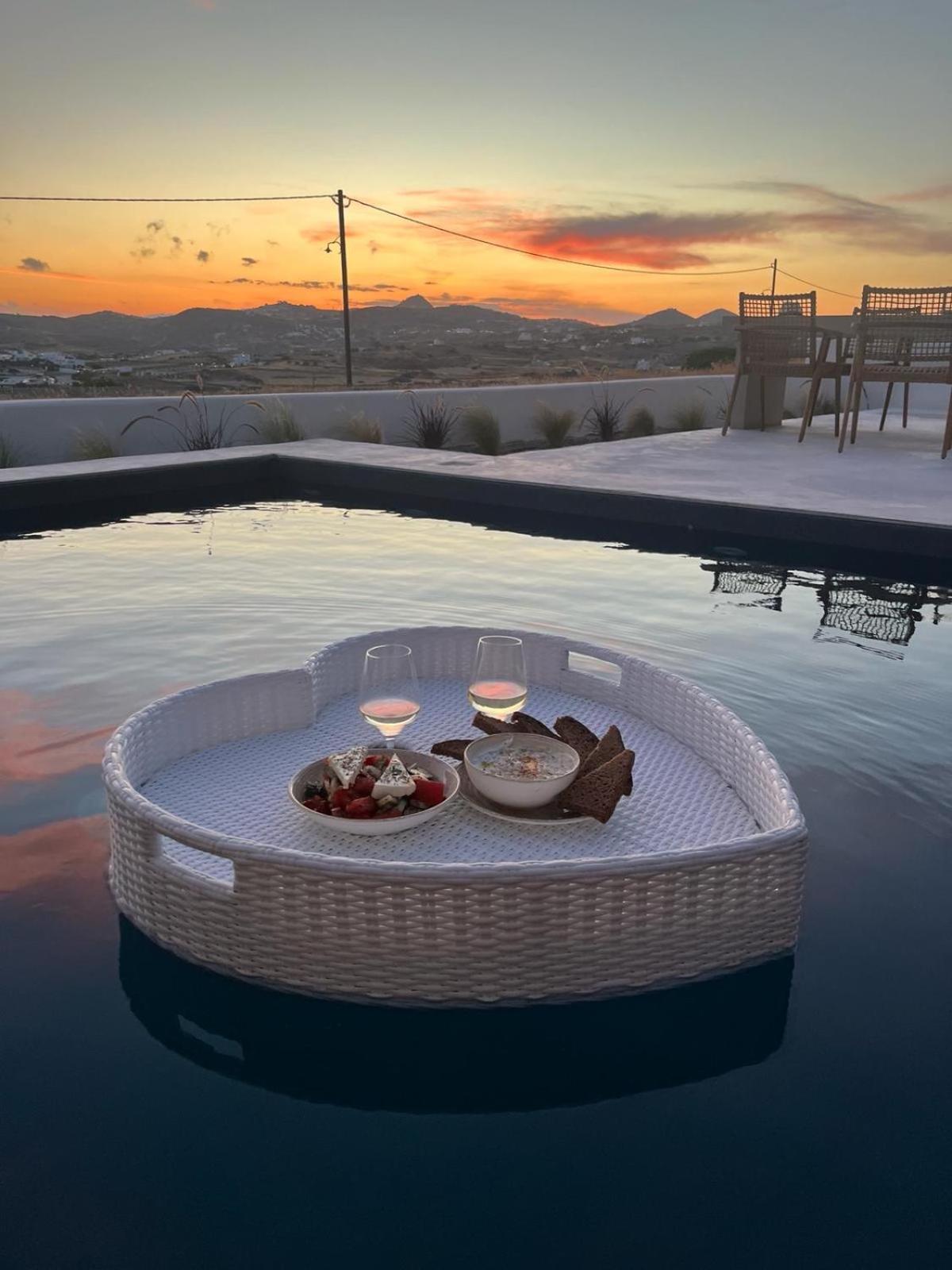 Adriana Luxury Villas Adamantas  Exterior foto